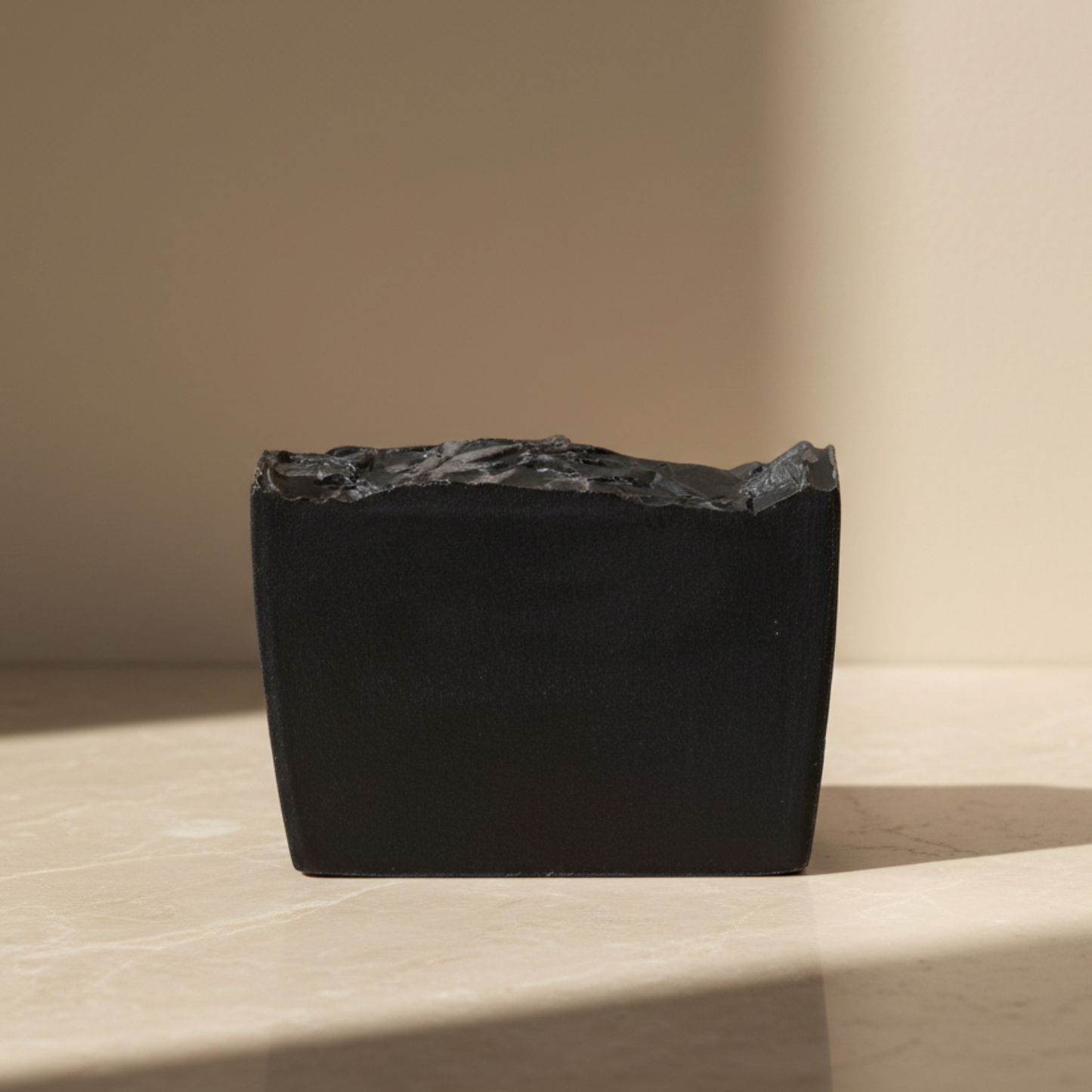 Scents & Soaps Hand Made Soap Noir 100g