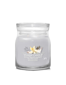 Yankee Candle Smoked Vanilla & Cashmere Medium Jar