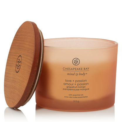 Chesapeake Bay Grapefruit Mango 3-Wick Candle