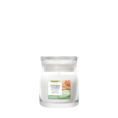 Yankee Candle Blooming Love Small Jar